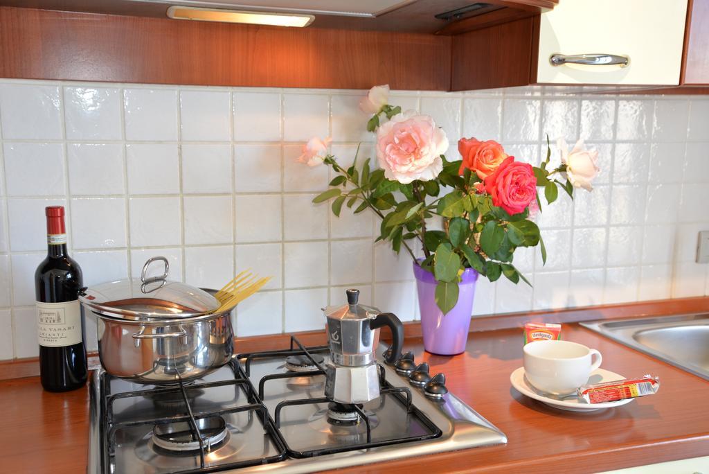 アレッツォ レジデンス レ コルニオーレアパートホテル 部屋 写真